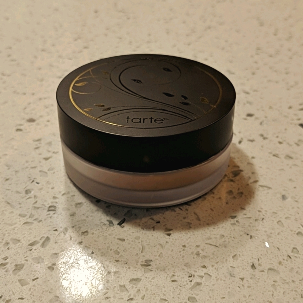 Amazonian powder foundation